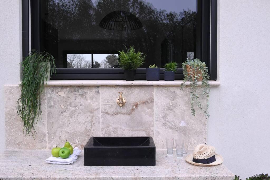 Villa Le Galinié Chic'Art. Un bel Atelier avec Piscine Carpentras Exterior foto